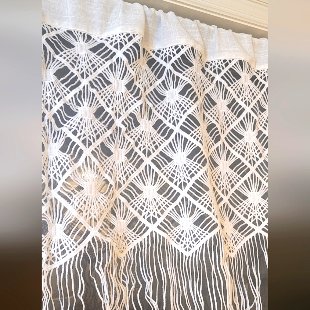 Opalhouse Bojo Valences